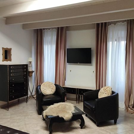 Affittacamere Vicino Al Porto Porto Torres Buitenkant foto